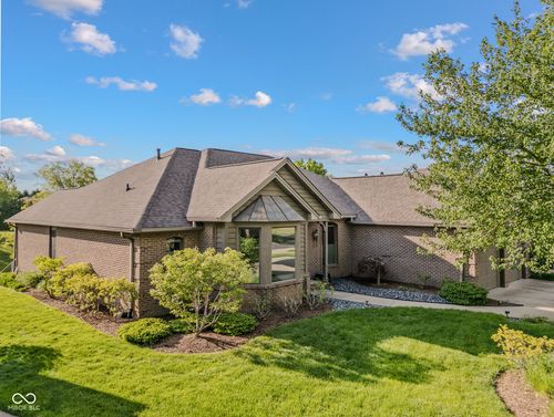 1190 Pintail Ct, Columbus, IN, 47201-4551 | Card Image