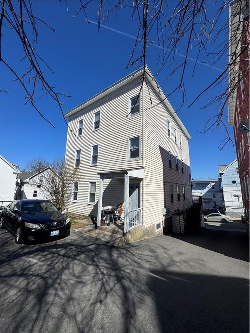 23 Paradis Ave, Woonsocket, RI, 02895-4606 | Card Image