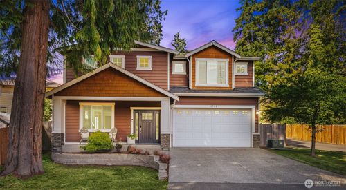 11722 Ne 112th St, Kirkland, WA, 98033-4561 | Card Image