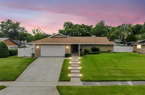 404 Barclay Ave, Altamonte Springs, FL, 32701-6230 | Card Image