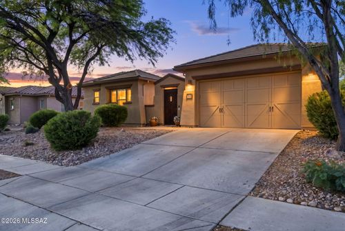 1220 W Calabria Ct, Oro Valley, AZ, 85755-8563 | Card Image