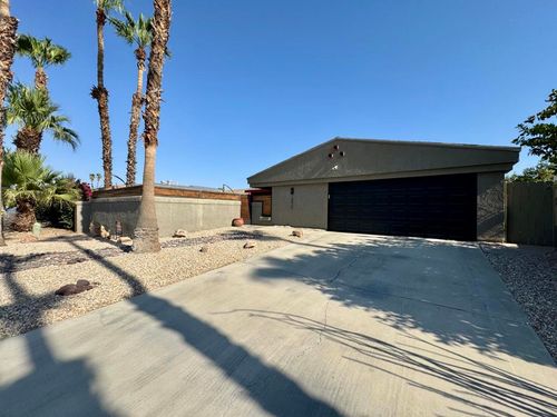 76835 Oklahoma Ave, Palm Desert, CA, 92211-7704 | Card Image