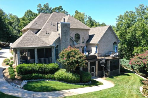 3996 Deer Run Dr Ne, Conover, NC, 28613-9486 | Card Image