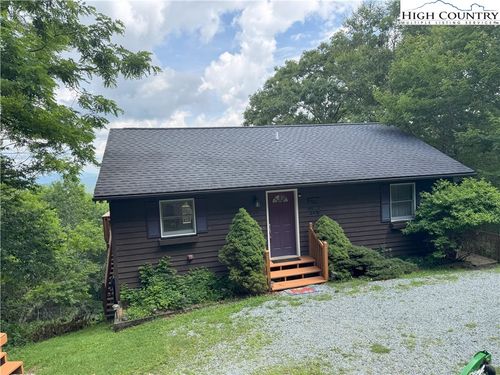 404 Running Deer Trl, Boone, NC, 28607-5374 | Card Image