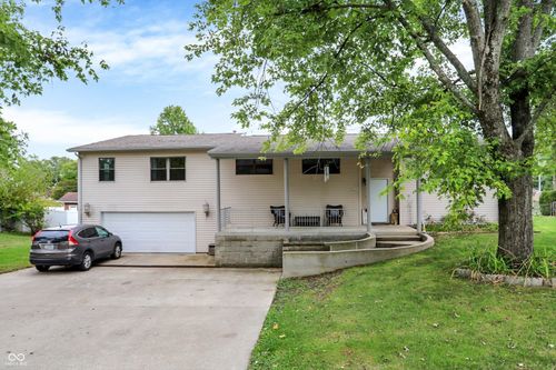 3365 Virginia St, Columbus, IN, 47203-2810 | Card Image