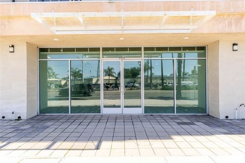 104-1598 Long Beach Boulevard, Long Beach, CA, 90813 | Card Image