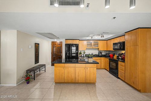 309-7860 E Camelback Rd, Scottsdale, AZ, 85251-2254 | Card Image