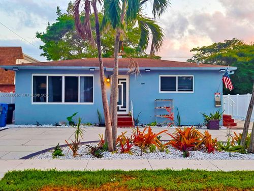 2242 Polk St, Hollywood, FL, 33020-6713 | Card Image