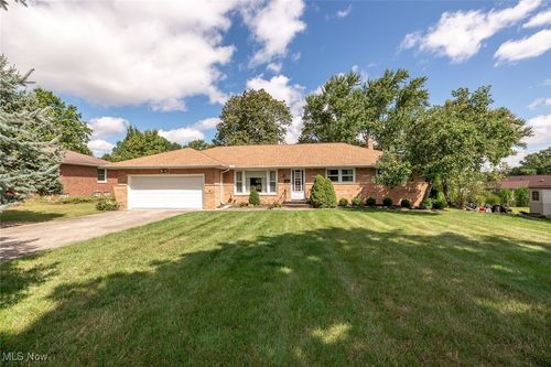 1787 Nemet Dr, Seven Hills, OH, 44131-4229 | Card Image