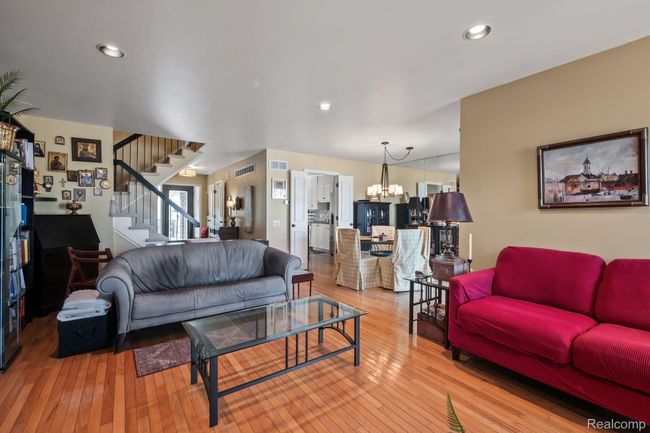 1339 Knollcrest Cir, Condo with 3 bedrooms, 3 bathrooms and null parking in Bloomfield Hills MI | Image 15