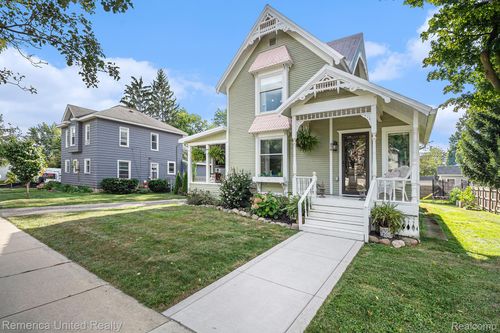 310 S Grand Ave, Fowlerville, MI, 48836-9028 | Card Image