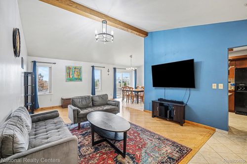 16725 Kyla Dr, Clinton Township, MI, 48038-1987 | Card Image