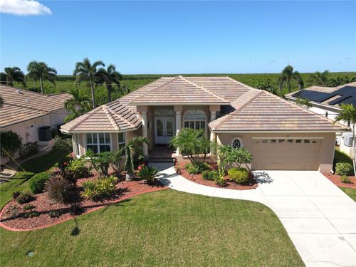 653 Macedonia Dr, PUNTA GORDA, FL, 33950-8012 | Card Image
