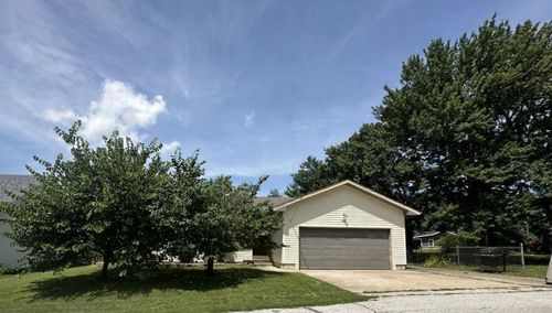 2201 S 18th Avenue, Ozark, MO, 65721 | Card Image