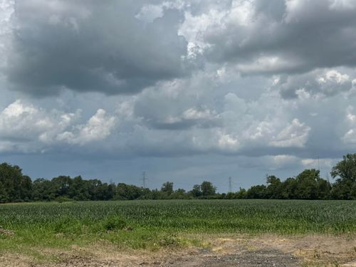 31890 Edison Rd, New Carlisle, IN, 46552-8447 | Card Image