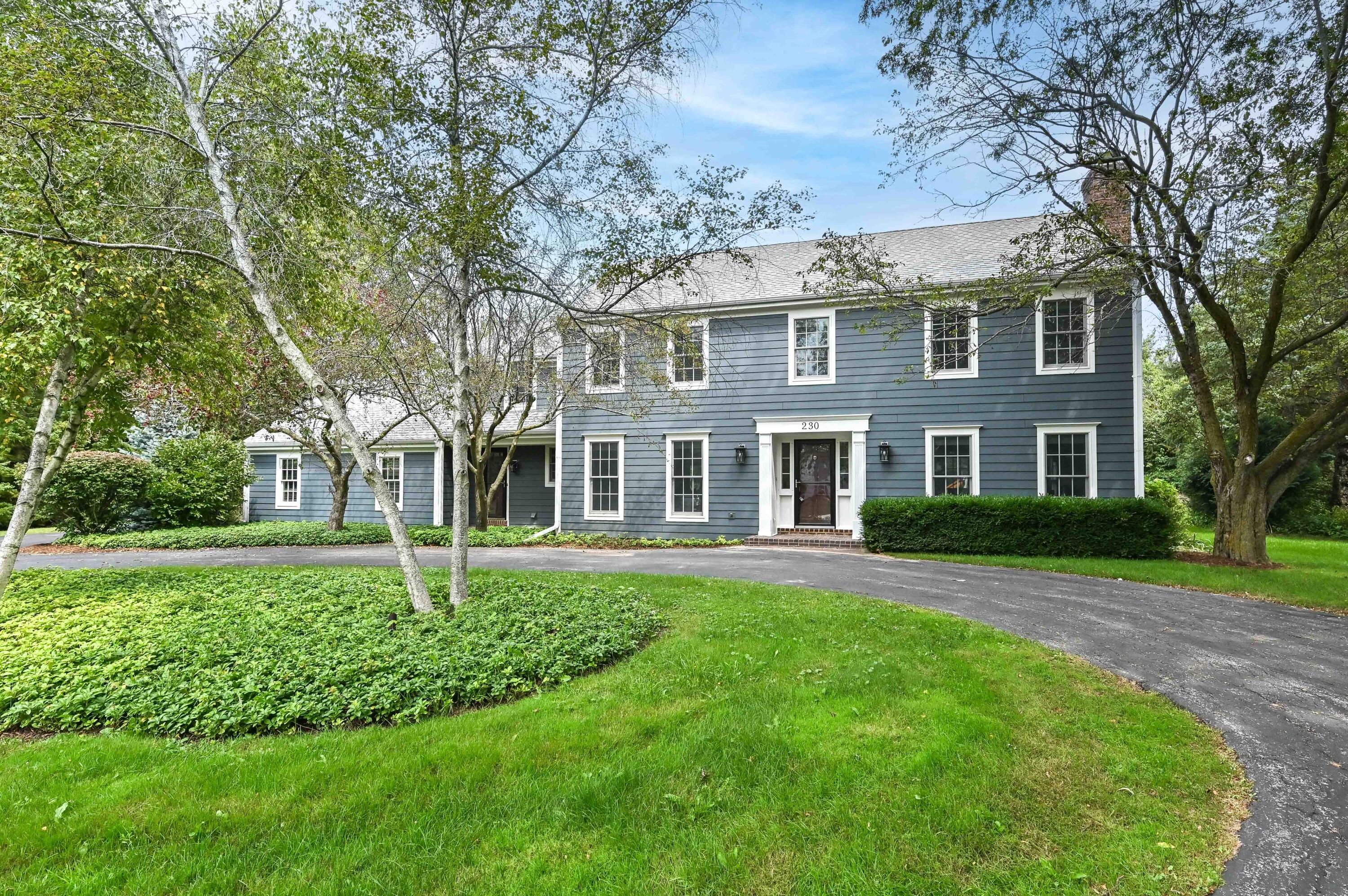 Chowning Cross St, Mequon, WI 53092