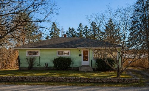 7 Alpine Dr, West Boylston, MA, 01583-2310 | Card Image