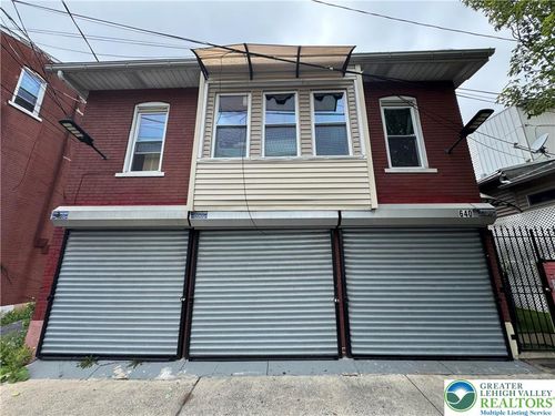 640 Park St, Allentown, PA, 18102-1678 | Card Image