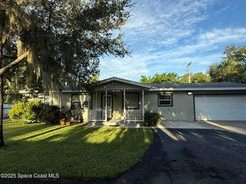 557 Young St, Melbourne, FL, 32935-7056 | Card Image