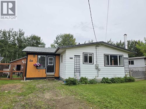 1161 Mcbride Cres, McBride, BC, V0J2E0 | Card Image