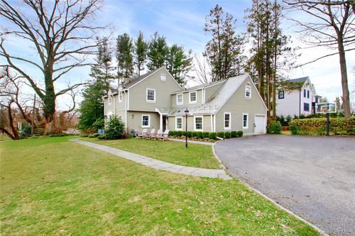 109 Country Club Dr, Port Washington, NY, 11050-4537 | Card Image