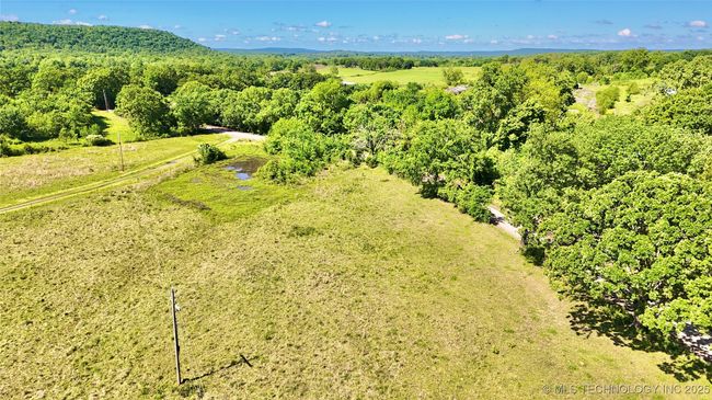 10054 W Perry Rd, House other with 3 bedrooms, 2 bathrooms and null parking in Stigler OK | Image 30
