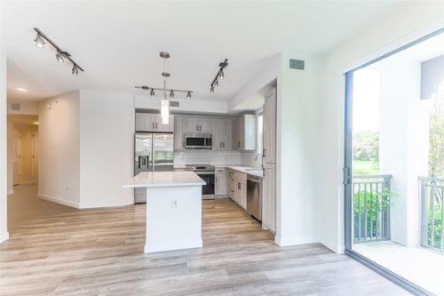 8-103-8894 Nw 44th St, Sunrise, FL, 33351-5308 | Card Image