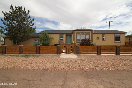 605 W Cattle Ln, Taylor, AZ, 85939-2326 | Card Image