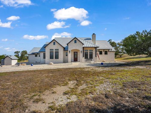 281 Inspiration Loop, Fredericksburg, TX, 78624-8411 | Card Image