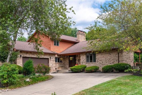 532 French Run Ct, Lebanon, OH, 45036-1492 | Card Image
