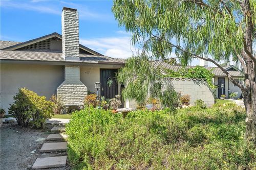 175 Marywood Ave, Claremont, CA, 91711-4831 | Card Image