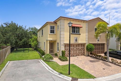 2134 Sabal Tree Ct, West Palm Beach, FL, 33411-2054 | Card Image