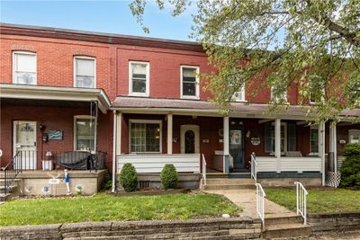 easy street parking and sidewalk | Image 2