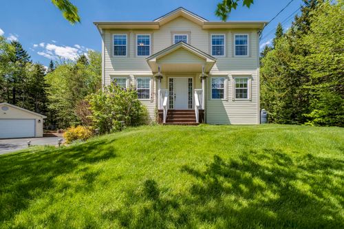 150 Daisywood Dr, Hammonds Plains, NS, B4B0E1 | Card Image