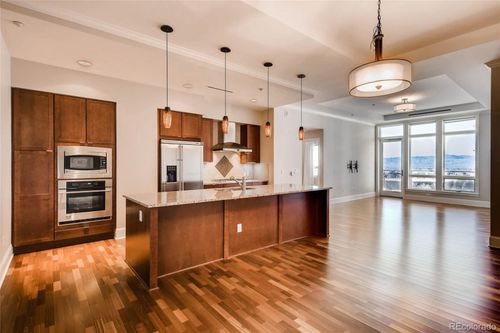 813-7600 Landmark Way, Greenwood Village, CO, 80111 | Card Image