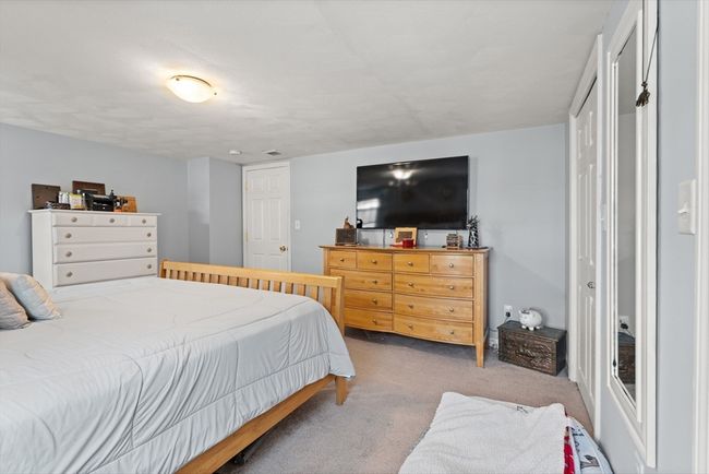 39 Doyle Ave, House other with 2 bedrooms, 2 bathrooms and 4 parking in Dracut MA | Image 14