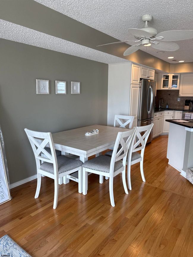 205 4 Th St N, Condo with 3 bedrooms, 3 bathrooms and null parking in BRIGANTINE NJ | Image 4