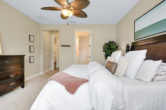 11560 Tapestry Ln, House other with 3 bedrooms, 3 bathrooms and null parking in Venice FL | Image 32