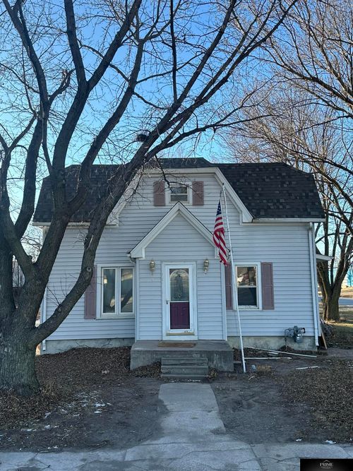 1531 N York Ave, York, NE, 68467-1713 | Card Image