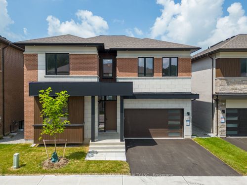 36 Royal Hill Crt, Aurora, ON, L4G0P1 | Card Image