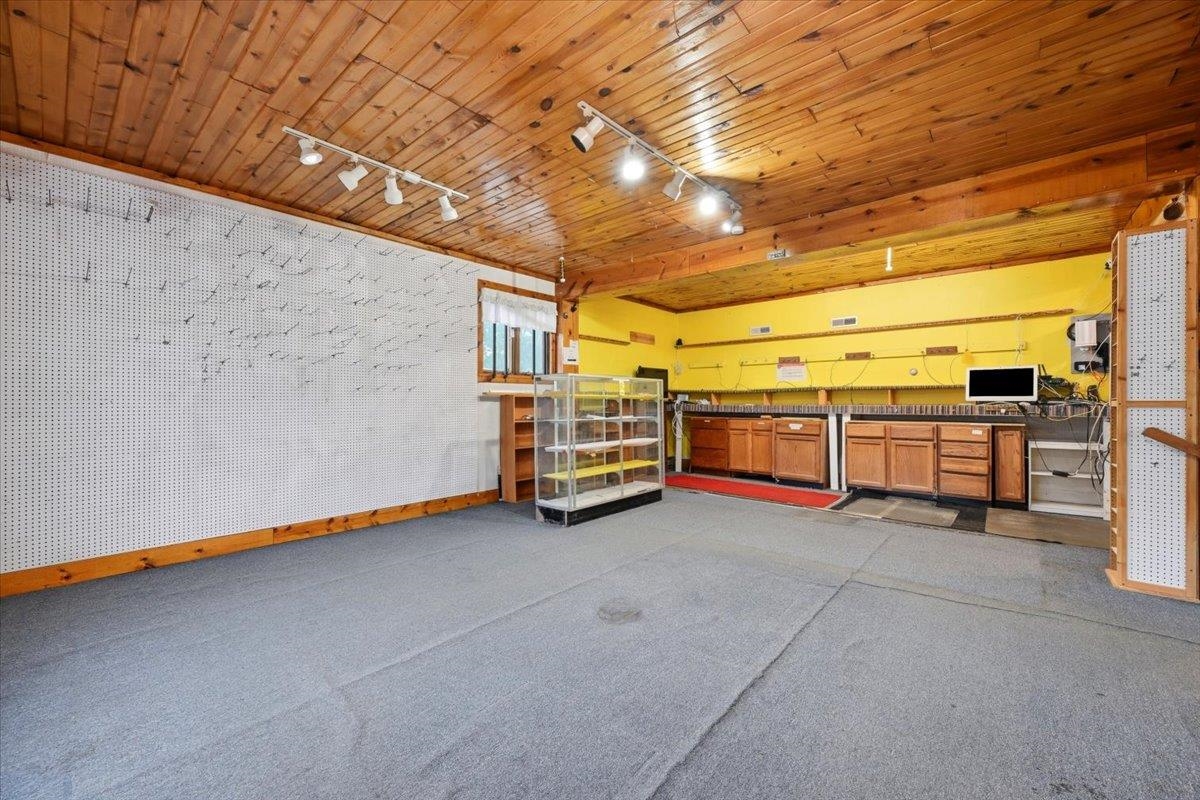 Commercial Sale in Custer 5