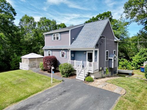 5 Wilson St, Wareham, MA, 02571-1784 | Card Image