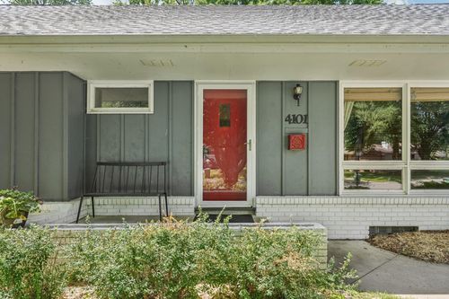 4101 Kentucky Ave N, Crystal, MN, 55427-1325 | Card Image