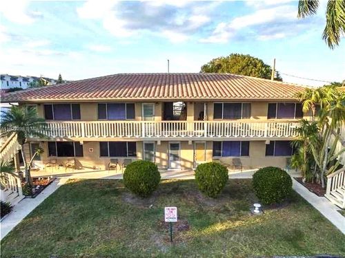 apt-2-2121 Ne 40th Ct, Lighthouse Point, FL, 33064-7380 | Card Image