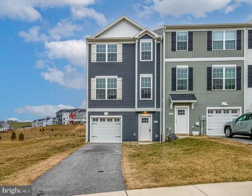 246 Hudson Blvd, RED LION, PA, 17356-8462 | Card Image