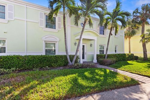 d-4890 Coquina Key Drive Se, SAINT PETERSBURG, FL, 33705 | Card Image