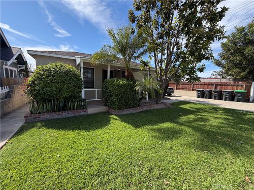 126 S Batavia St, Orange, CA, 92868-2815 | Card Image