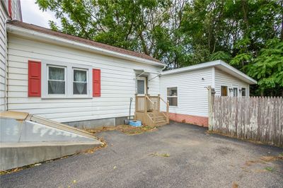 21 Genesee Street, House other with 3 bedrooms, 2 bathrooms and null parking in Mount Morris NY | Image 3