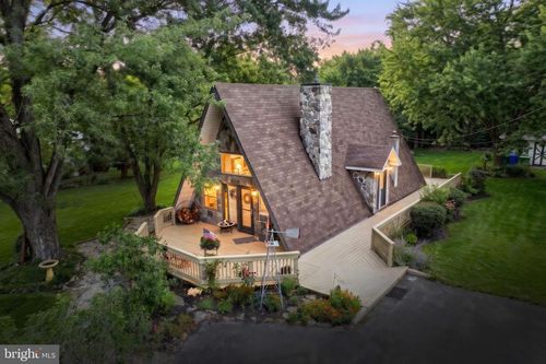 29 Curtis Dr, EAST BERLIN, PA, 17316-9303 | Card Image