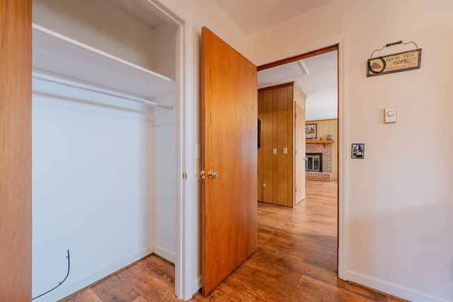 913 Kanawha Ridge Rd, House other with 3 bedrooms, 2 bathrooms and null parking in Dugspur VA | Image 20